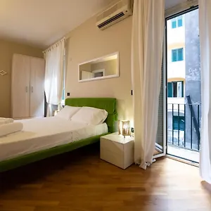 Appartement Magenta Collection Crociferi 3, Rome